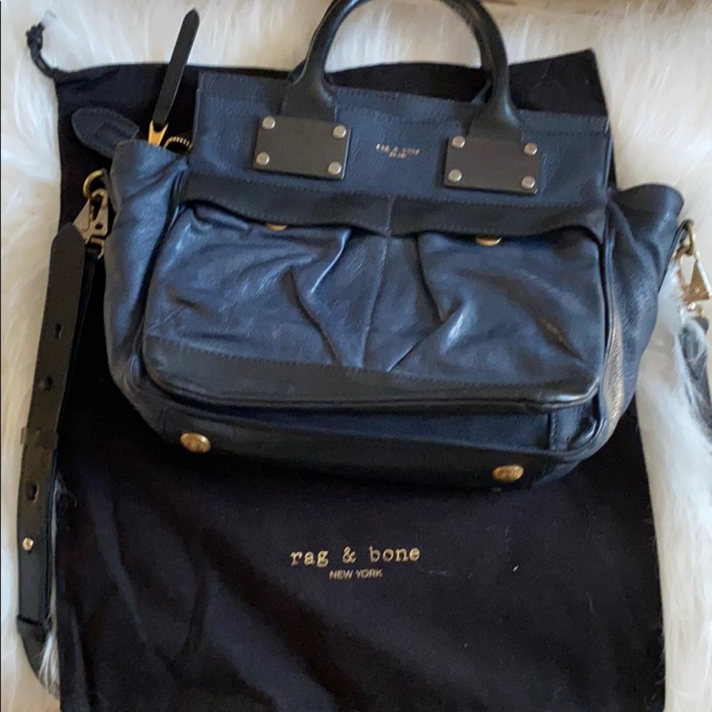 Rag and Bone navy and black cross body pilot bag.